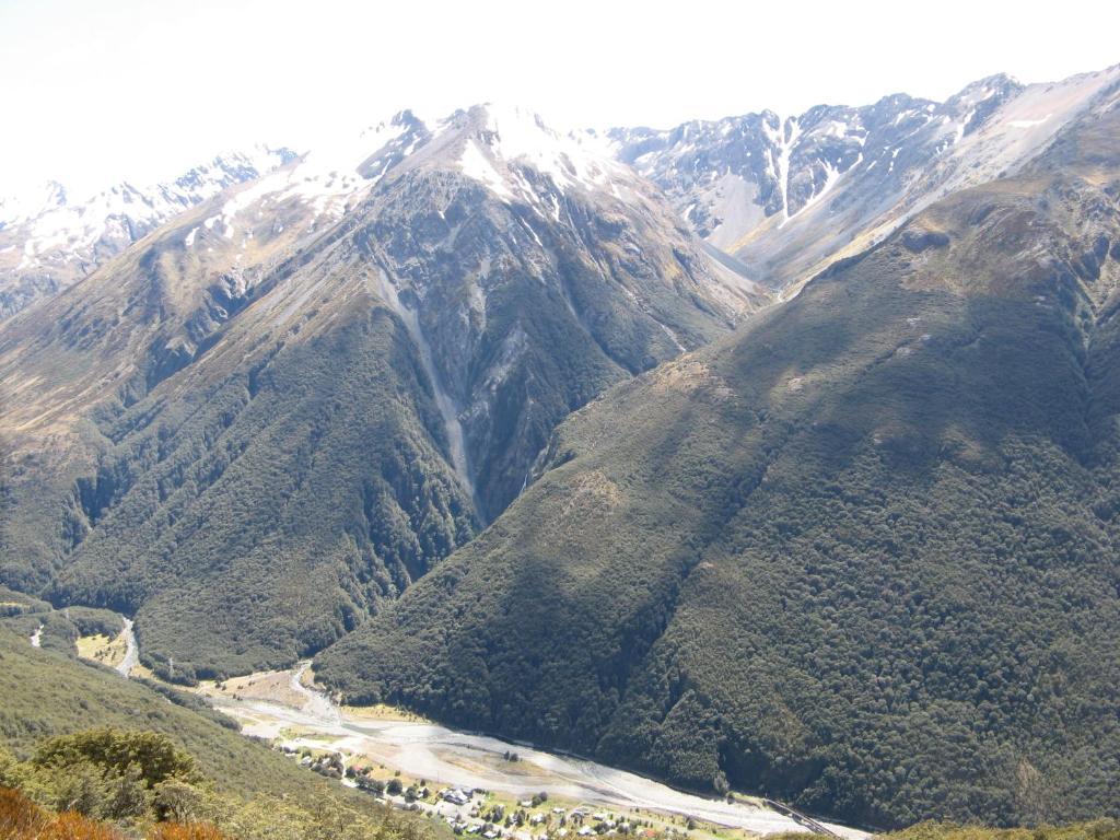 Mountain House Hostel Arthur's Pass Exterior foto